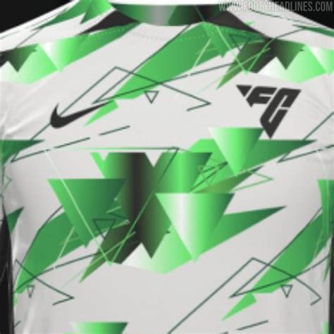 ea sports nike voetbalschoenen|Nike x EA SPORTS FC Founders LS Shirt .